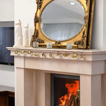 Сasa de vacaciones Luxury With Sauna, Jacuzzi & Cinema By Renters Prestige