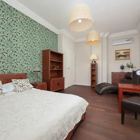 Сasa de vacaciones Luxury With Sauna, Jacuzzi & Cinema By Renters Prestige *