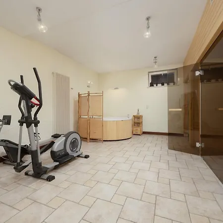 Luxury With Sauna, Jacuzzi & Cinema By Renters Prestige Сasa de vacaciones
