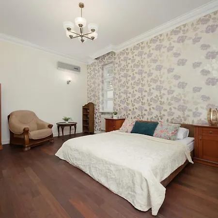 Luxury With Cinema And Sauna & Jacuzzi By Renters Prestige * Konstancin-Jeziorna