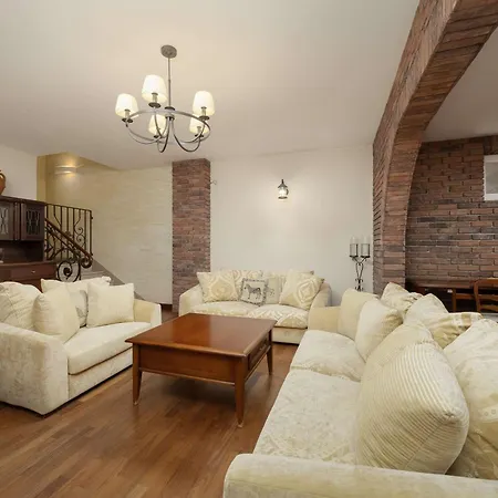 Сasa de vacaciones Luxury With Sauna, Jacuzzi & Cinema By Renters Prestige