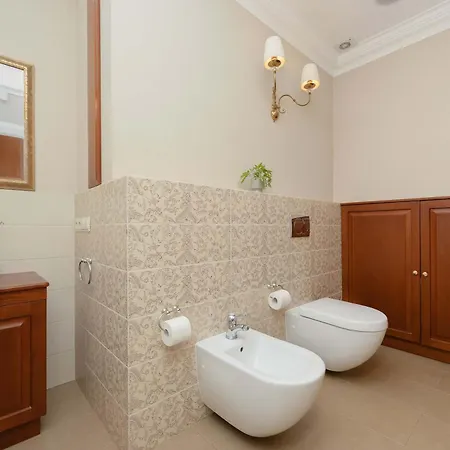 Luxury With Sauna, Jacuzzi & Cinema By Renters Prestige Сasa de vacaciones